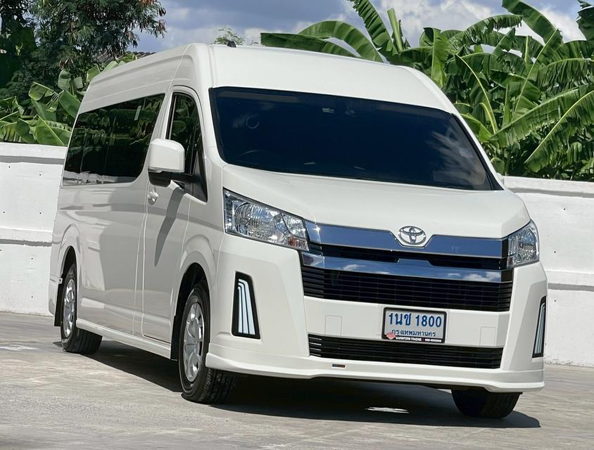 Toyota Commuter 2.8 ปี24 3