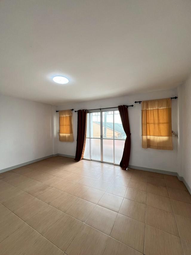 บ้านทาวเฮ้าส์3ชั้น เจ้าของปล่อยเช่าเอง 4