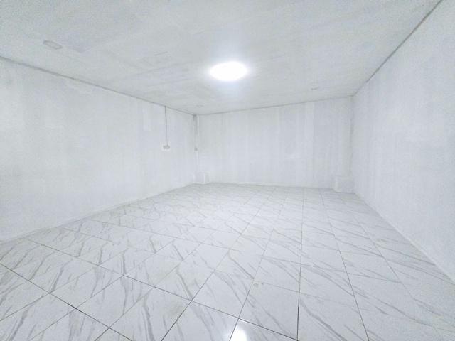 ตลาดสดแคราย 1.2 กม. ทำเลศักยภาพในแคราย-กระทุ่มแบน ให้เช่าโกดัง พร้อมออฟฟิศและบ้านพักคนงาน 310 ตร.ม 100ตร.วา. รพ.กระทุ่มแ 6