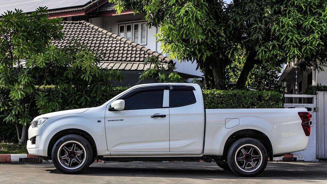 ISUZU D-MAX All New 1.9 Ddi S cab AT 2022 รถใหม่สภาพป้ายแดง แต่คุ้มกว่ากันเป็นแสนๆ 2