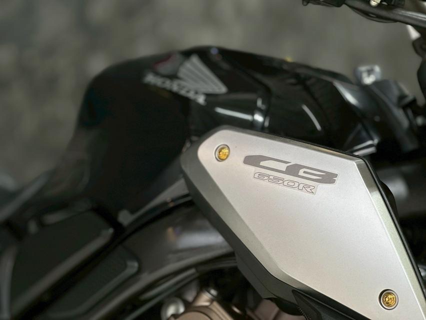 รหัสรถ JRS9874 🏍️ Honda CB650R ปี 2019 15