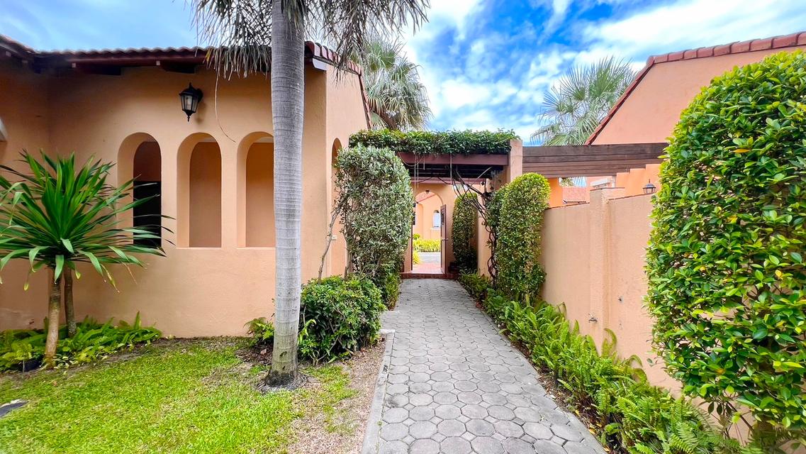 ขายบ้านชั้นเดียวในสนามกอล์ฟ อมตะสปริง คันทรี่คลับ 2