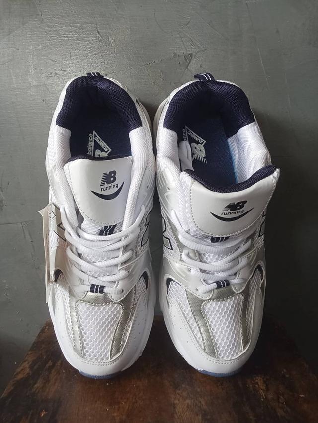 ืnew balance นิวบาลานซ์ 530 (เบอร์ 44) ขนาดความยาว 27 cm. เบอร์ 43 ใส่ได้พอดี งานมือหนึ่ง รูปที่ 3