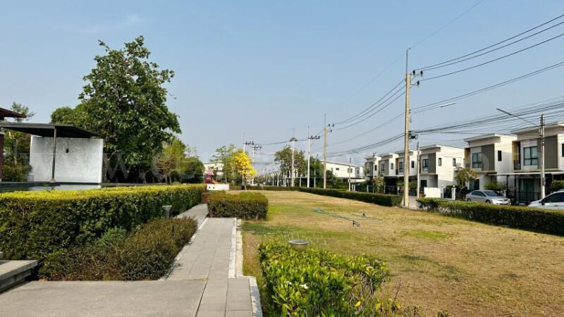 ทาวน์โฮม เดอะ คอนเนค @รังสิต คลอง 2 หลังริม ต่อเติมครบ ราคาถูก 18