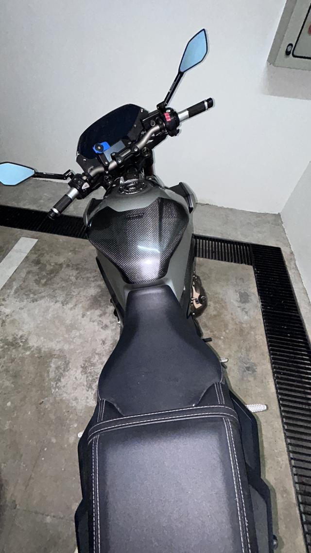 selling beautiful CBR650 bike