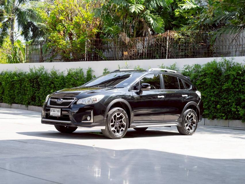 Subaru XV 2.0 i-P AWD ปี 2017 ♨️ #รับประกันเครื่องเกียร์3ปี / 30,000 km.♨️ รูปย่อยที่ 2