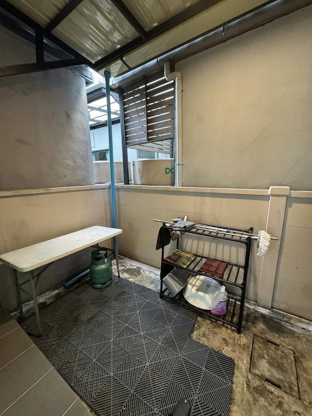 ปล่อยเช่าทาวน์โฮม 3 ชั้น  บ้านกลางเมือง พระราม 9 กรุงเทพกรีฑา 10