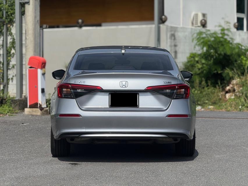 NEW HONDA CIVIC FE Sedan 4dr EL CVT FWD 1.5 Y22. สีเทา    เกียรออโต้  2