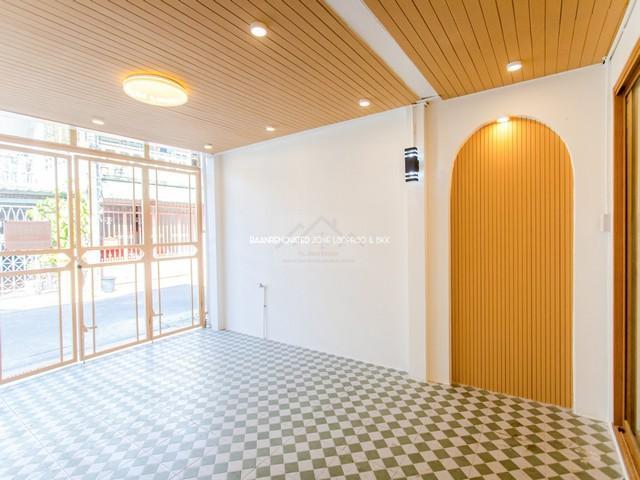 ขาย ทาวน์เฮ้าส์ 2 ชั้น ลาดพร้าว 63 รีโนเวทใหม่ทั้งหลัง ใกล้รถไฟฟ้า โชคชัย 4 และ ลาดพร้าว 71 14