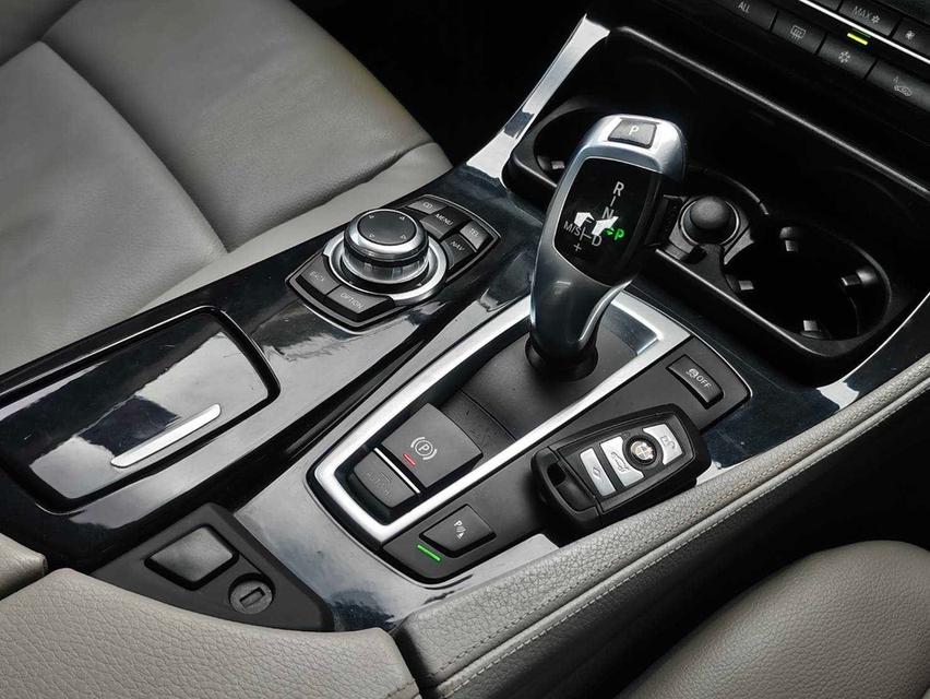 รหัสรถ WMT53 BMW 523i ปี 2014 8