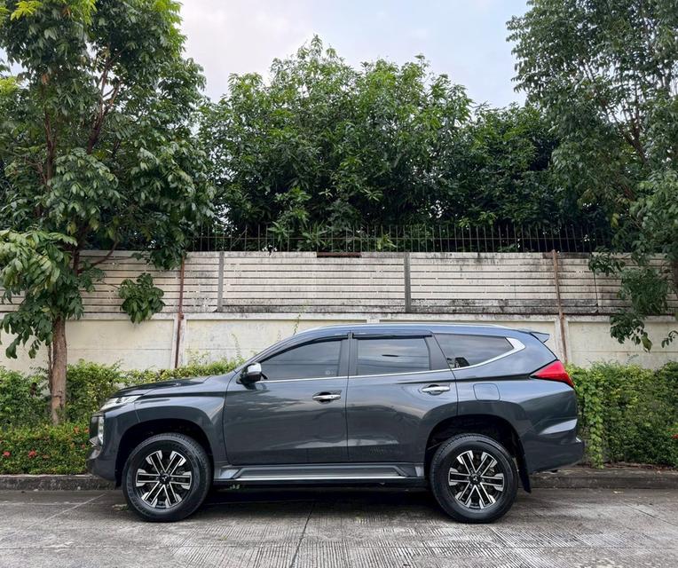 Mitsubishi Pajero 2.4GT ปี24