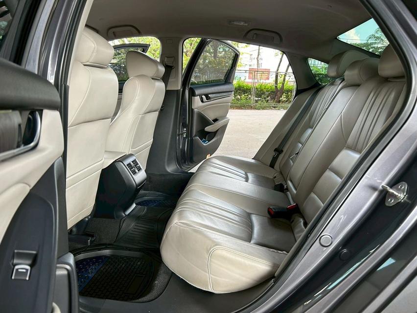 🔥รถสวยมือเดียว เครดิตดี ฟรีดาวน์  Honda Accord 1.5 Turbo EL AT ปี 2021 รูปที่ 19
