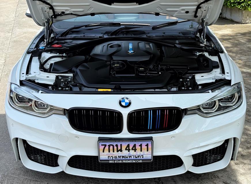 2018 BMW 330e รถมือเดียวออกป้ายแดง รถวิ่งน้อย เข้าศูนย์ทุกระยะ ไม่เคยมีอุบัติเหตุครับ 15