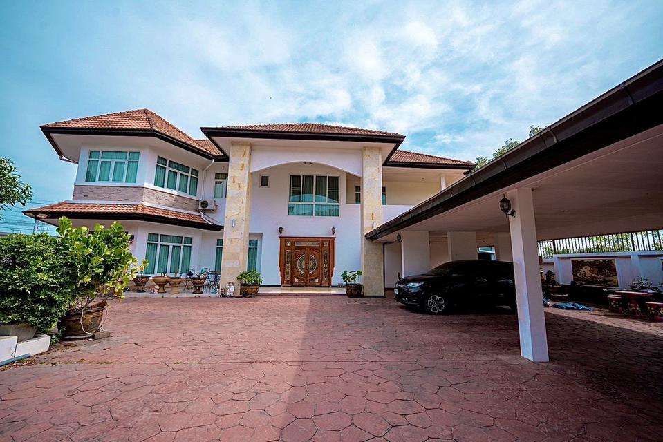 ขายบ้านเดี่ยวหลังใหญ่ 18