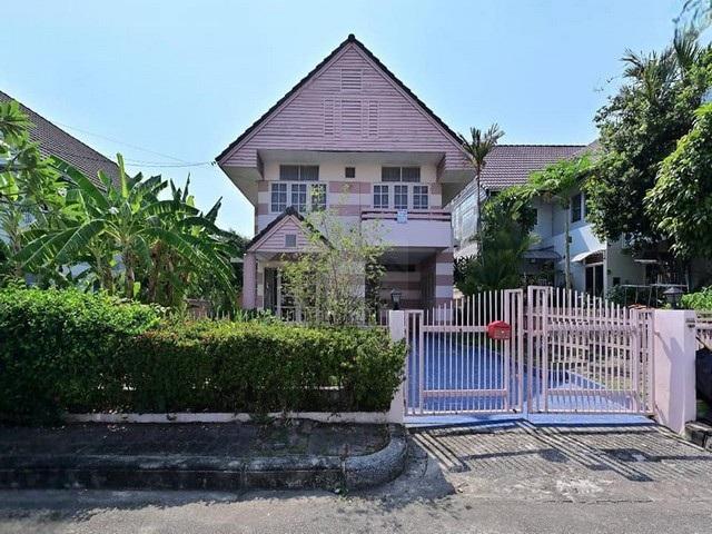 ให้เช่าบ้านหลังมุม 85 ตรว. 3 ห้องนอน หมู่บ้านโฮมเพลส รามคำแหง 140 ใกล้เตรียมอุดมน้อมเกล้า ใกล้ lake ใกล้สโมสร สระว่ายน้ำ 1
