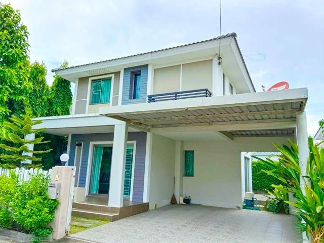 รพ.สมิติเวชศรีราชา 3.1 กม. เจปาร์ค ศรีราชา 3.7กม. บ้านเดี่ยว 2 ชั้นหรูหรา จัดเต็มเฟอร์ฯ 45ตร.ว.180ตร.ม. 3นอน 3น้ำ นิคมปิ 1