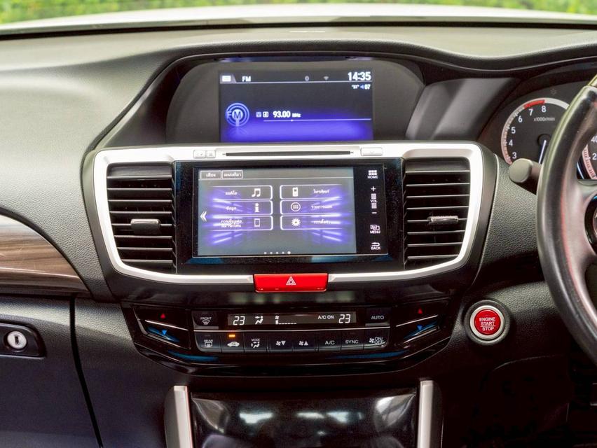 Honda Accord 2.0EL ปี 2016 ประกันเครื่องเกียร์3ปี / 30,000 km. 14