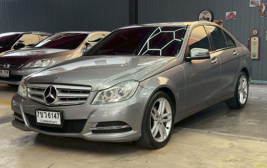 Mercedes Benz C200 W204 ปี 2013