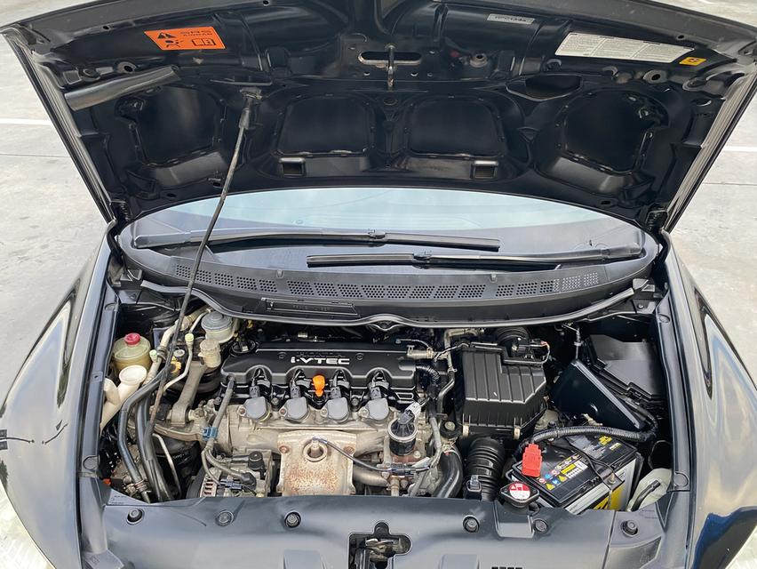 Honda Civic FD ปี 2006  เกียร์ MT พร้อมซิ่ง น๊อตไม่ขยับ สวยเดิม ภาษี 69  ราคา 95,000 บาท รูปที่ 16