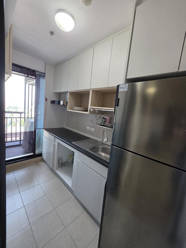 พื้นที่ 62.5 ตร.ม.ชั้น12 ห้องหัวมุม มี 2ห้องนอน 2ห้องน้ำ 15