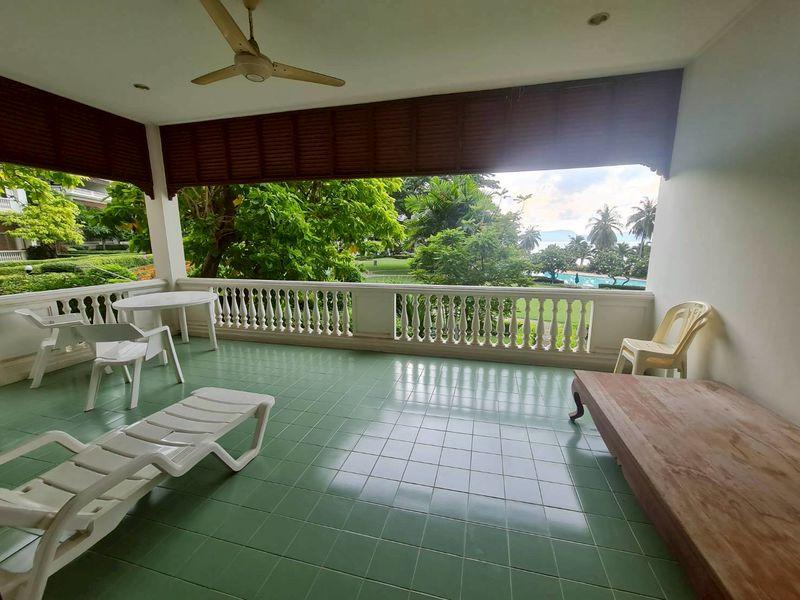 Peace of Mind Beachfront for rent Living at Na Jomtien, Pattaya 2