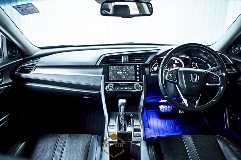 รถยนต์ honda 10