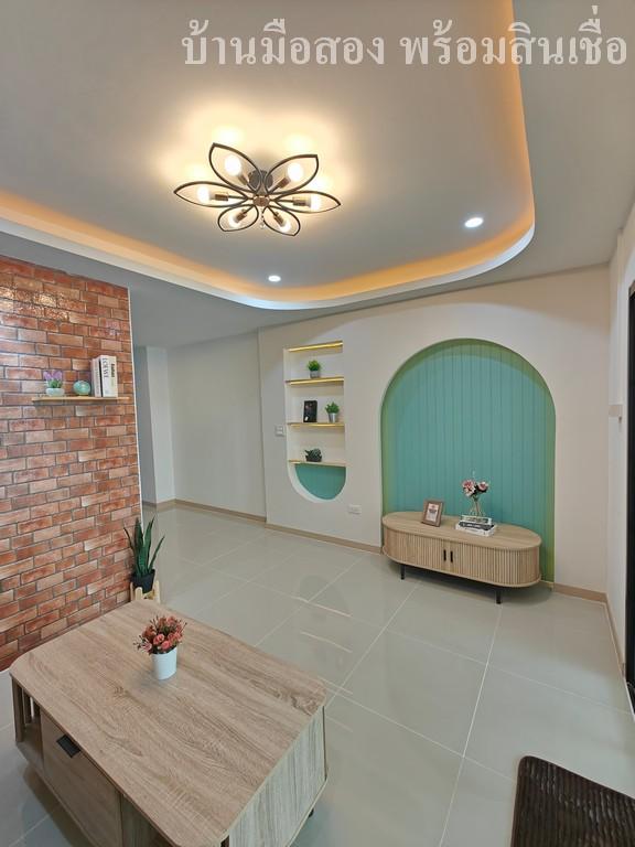 คัทลียาวิลล์ ลำลูกกา 7