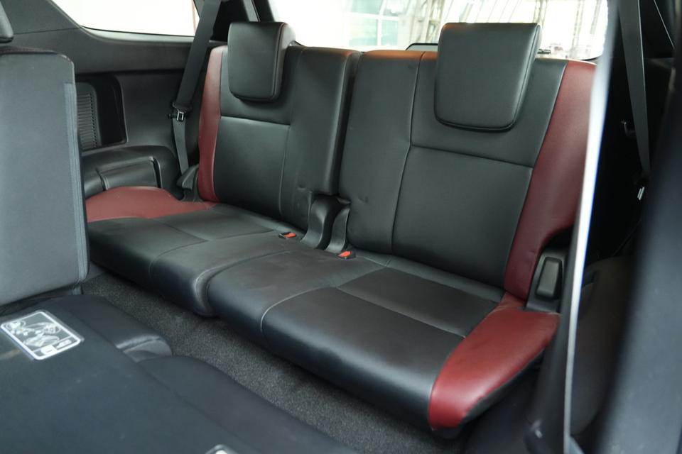 2020 TOYOTA FORTUNER 2.8 LEGENDER BLACK TOP 2WD SUV สีขาว-ดำ เลขไมล์ 99877 กม. 17
