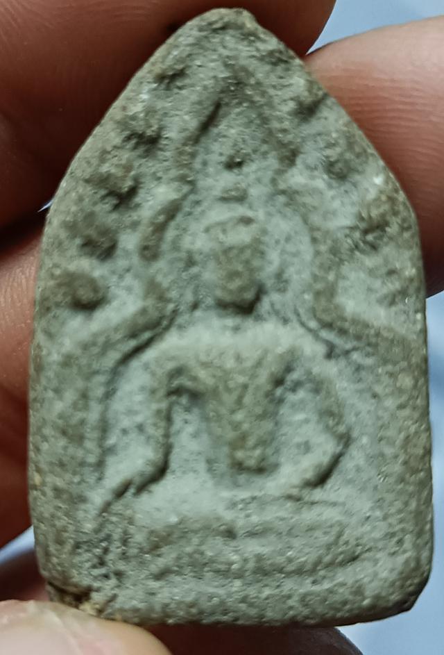 พระขุนแผนเนื้อดินโบราณ