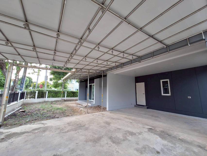 ขายบ้าน เซนโทร วัชรพล สุขาภิบาล5 ขนาด 63.8 ตร.ว. มีห้องนอนชั้นล่าง หลังมุม หลังใหญ่ เนื้อที่เยอะ 3
