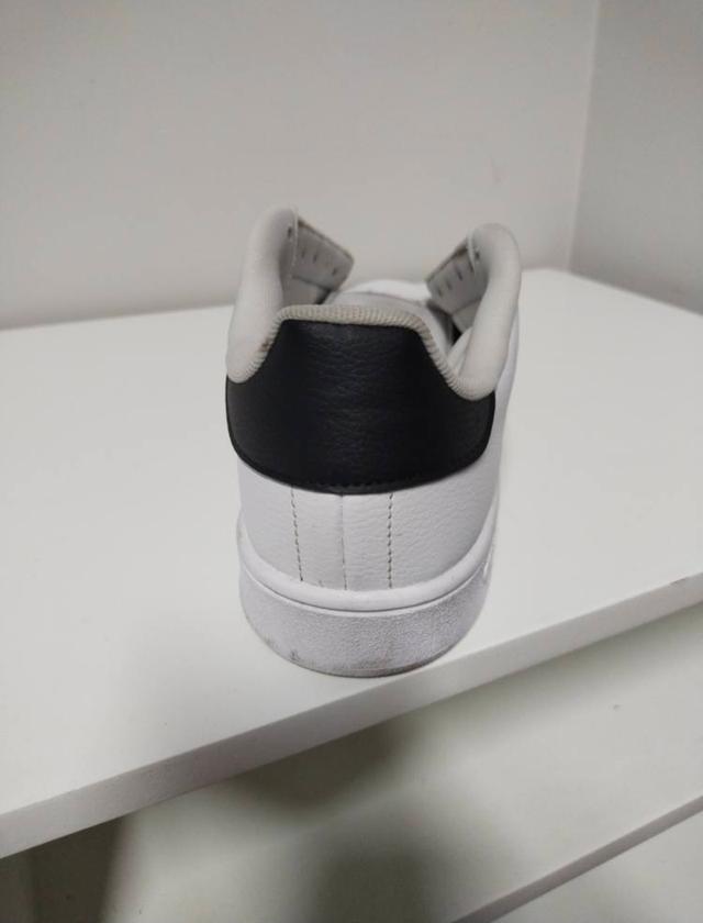 รองเท้าผ้าใบ Adidas มือสอง รูปที่ 2