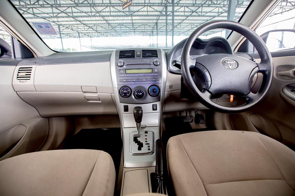 Toyota Altis 1.6E ปี 2012 สีขาว สวยสภาพดี 16