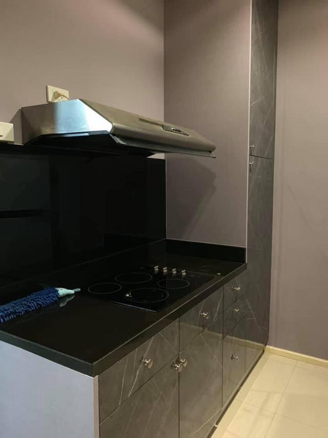 ให้เช่าและ ขายถูกคอนโด เซนต์ชาร์ม คอนโดมิเนียม Saint Charm Condominium ขนาด 76 ตรม. 1 นอน  1 น้ำ  ชั้น 4 เฟส1 ตึก2 ห้องสวย พร้อมเฟอร์ ใกล้ BTS ศรีนค 5