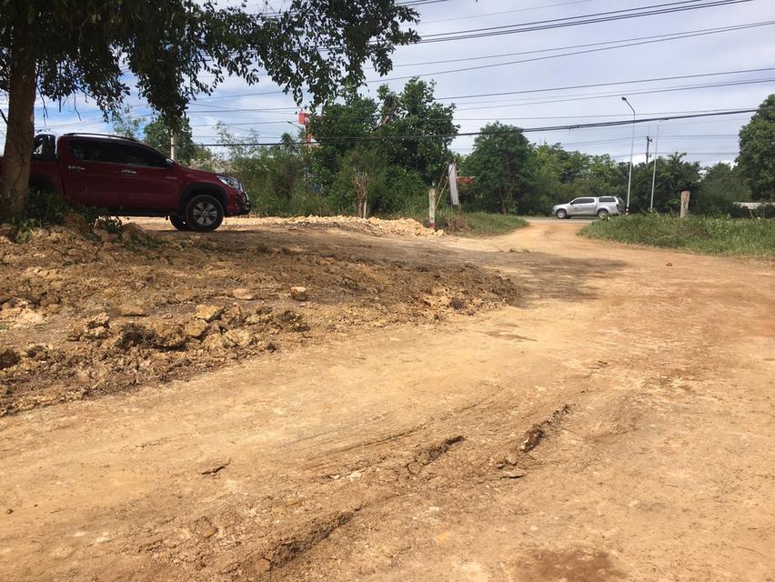 ขายที่ดินเพื่อธุรกิจ ถมแล้ว 3 ไร่ ครึ่ง ถนนสายเดียวขึ้นเหนือ ติดพหลโยธิน กรุงเทพ-ลำปาง-เชียงใหม่-เชียงราย (เจ้าของขายเอง