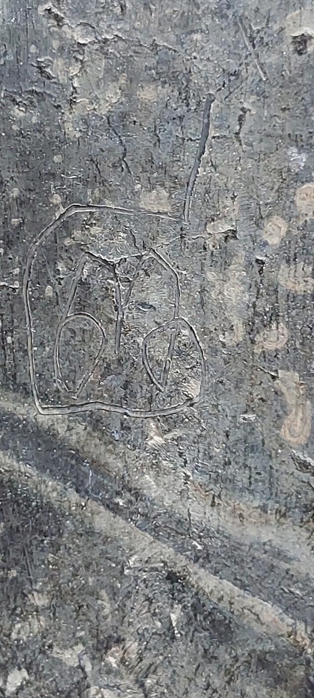 แผ่นโลหะปั๊มหลวงปู่ศุขยืนถือไม้เท้าปี2520 รูปที่ 6