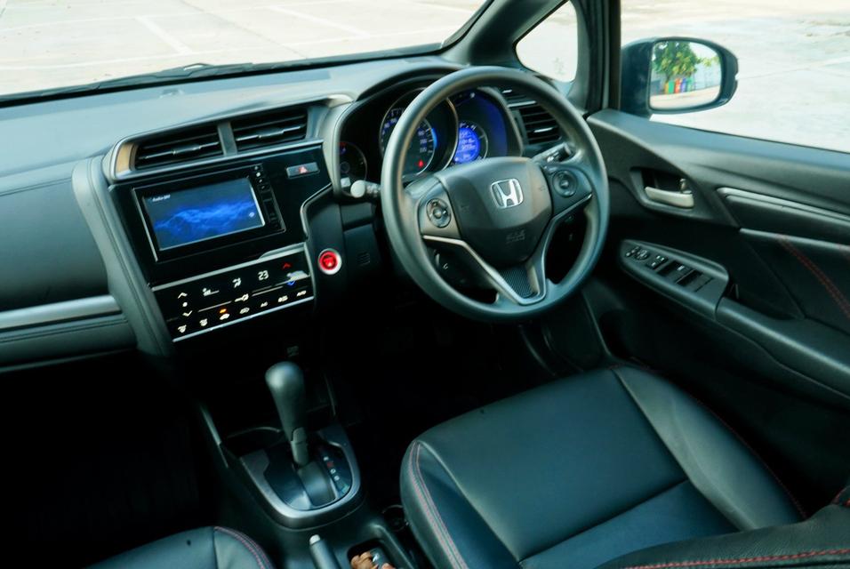 Honda Jazz GK 1.5 RS ปี 2019 รูปที่ 8