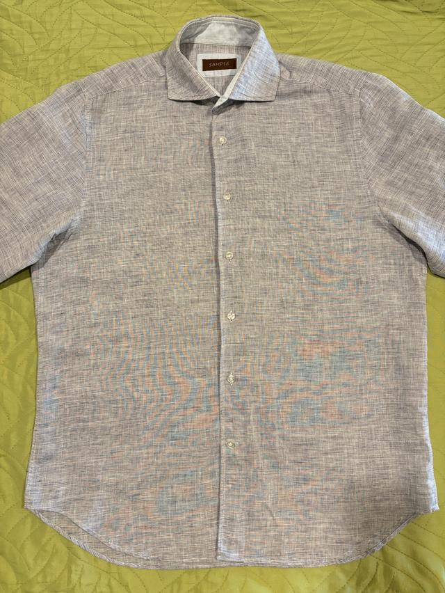 เสื้อเชิ๊ตผู้ชาย