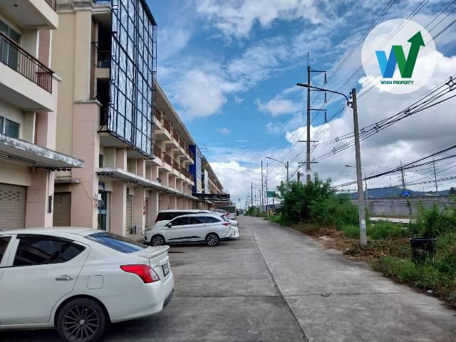 ขายอาคารพาณิชย์ 2 คูหา 3 ชั้นครึ่ง นิคมพัฒนา ระยอง 3