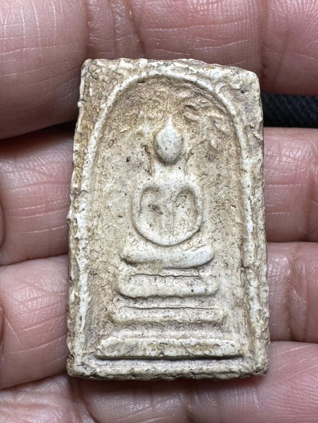 พระสมเด็จพิมพ์ปรกโพธิ์