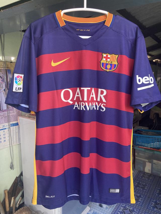 เสื้อฟุตบอลทีมบาร์เซโลน่า ชุดเหย้า ฤดูกาล 2015/16 มือสอง