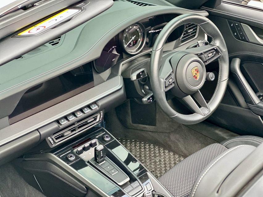 Porsche 911 Targa 4 (992) 3