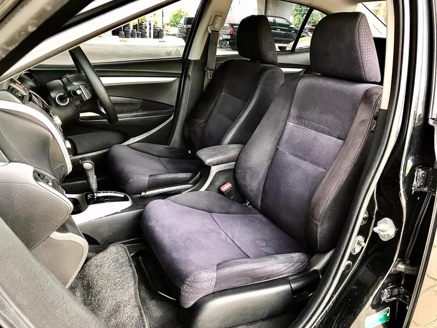 HONDA CITY 1.5SV 9