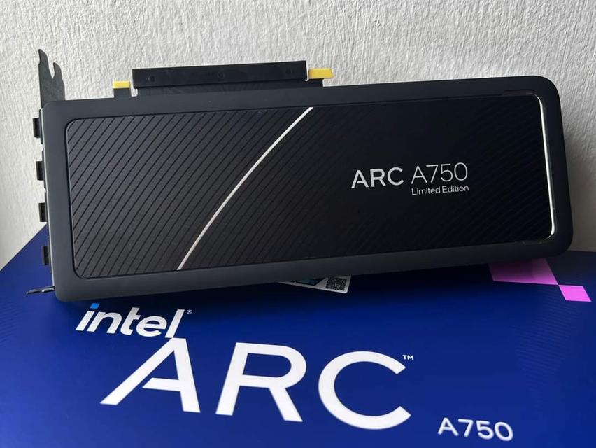 Intel ARC A750 limited Edition - 8GB GDDR6 1
