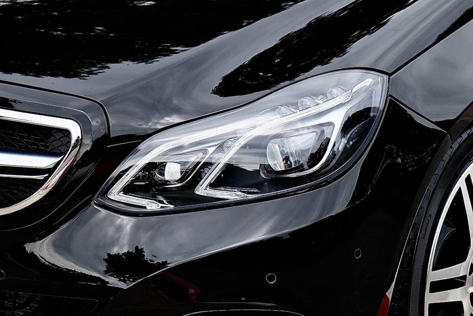 Mercedes Benz (W212) E300 Bluetec Hybrid Facelift 2014 รถโครตหรู ขายโครตถูก รถมือเดียวใช้น้อย ประวัติครบ รูปที่ 5