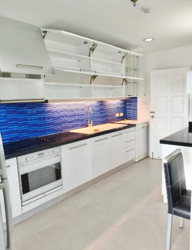 ให้เช่า คอนโด Fifty Fifth Tower : ฟิฟตี้ฟิฟท์ ทาวเวอร์ 223 ตรม. 3นอน 3น้ำ ชั้น26 ใกล้BTSทองหล่อ. 3