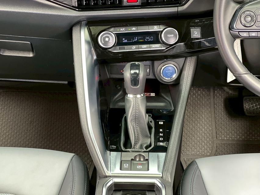 TOYOTA YARIS CROSS 1.5 HEV PREMIUM LUXURY ปี 2025 โฉม ปี23-ปัจจุบัน ตัวท็อปสุด รูปที่ 13