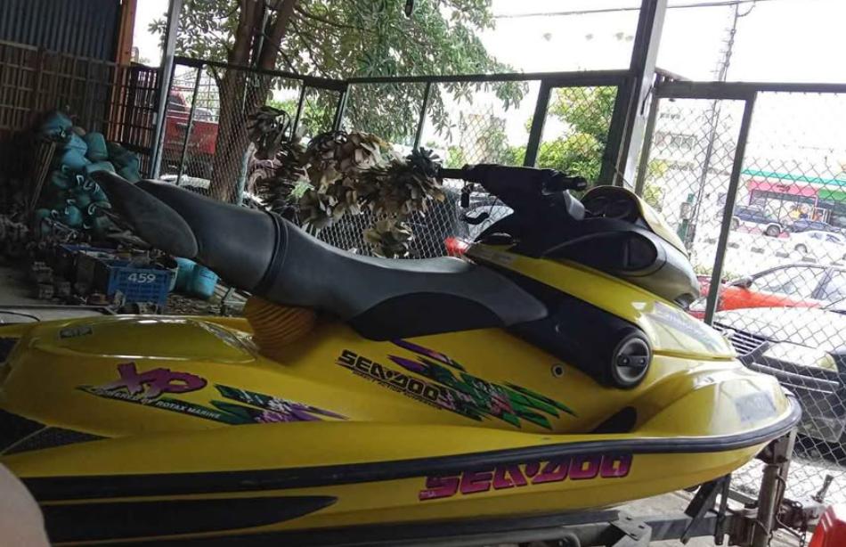 ขายด่วน 2000 Seadoo 798 2