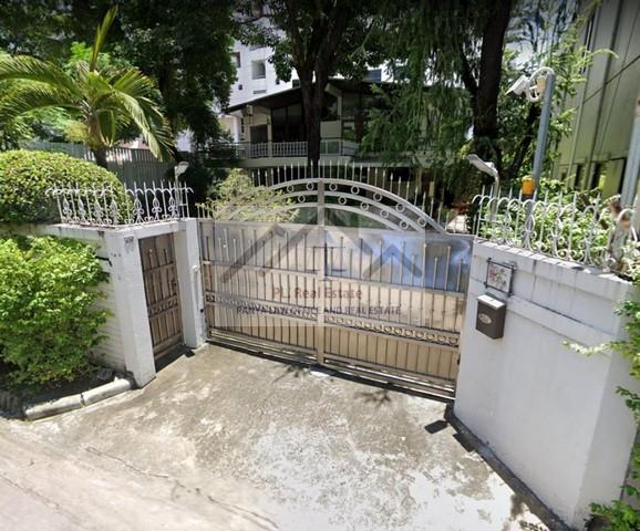 ให้เช่าบ้านเดี่ยว 2 ชั้น 150 ตร.ว. ย่านสุขุมวิท 13 เขตวัฒนา ใกล้ BTS นานา 5