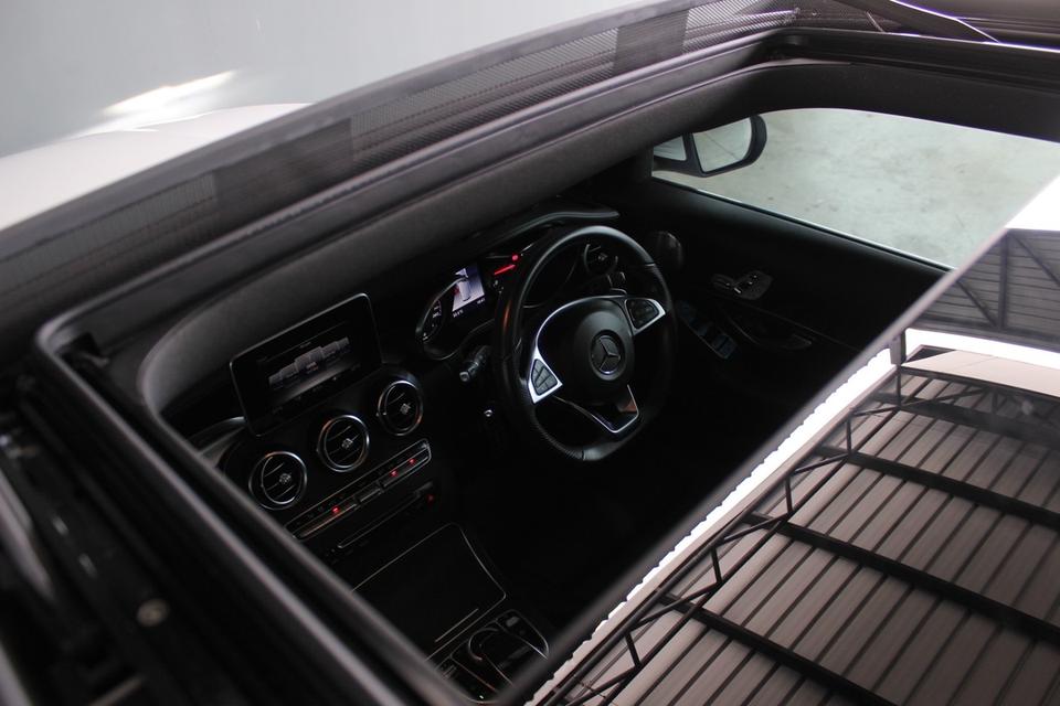 รหัสรถ BM3311 Benz GLC250d AMG ปี 2018 10