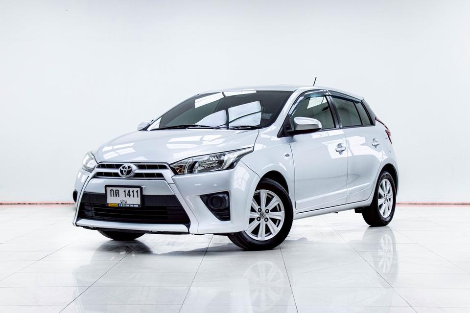 TOYOTA YARIS 1.2 E AT 2015Yaris Eco Car 5 ประตู ขับง่าย จอดง่าย ประหยัดน้ำมัน ค่าบำรุงถูก